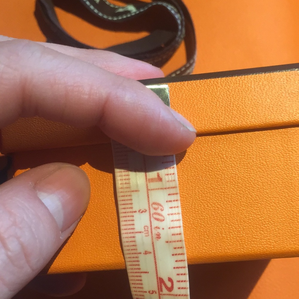 HERMES boxes, ribbons, receipt holder, & gift bag - Picture 7 of 13